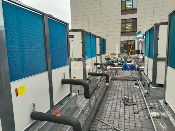 空气能热泵预加热系统制药厂蒸汽节能改造的新方案