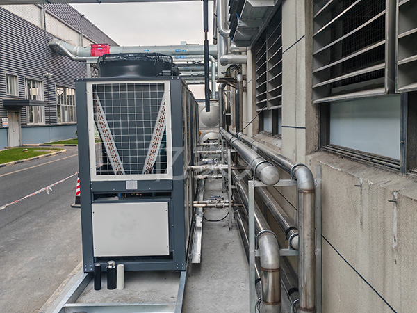 复叠高温热泵机组喷涂行业节能升级的核心引擎