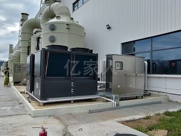 高温热泵如何同时搞定光缆车间70℃热水与厂房降温