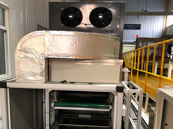 五金件流水线自动化烘干用亿家人热泵烘干除湿机