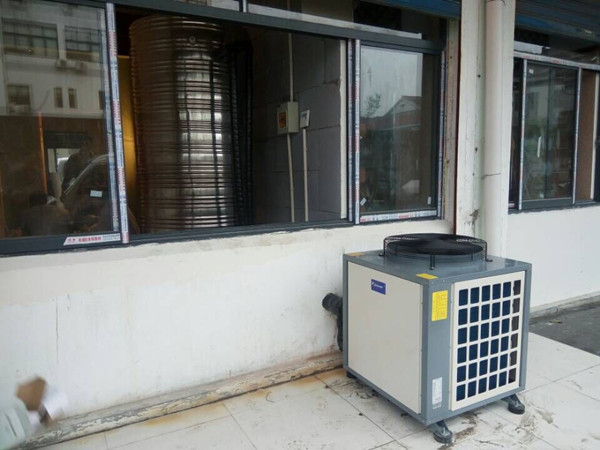 常州叶莉雅茜足疗馆空气源热水工程再获好评