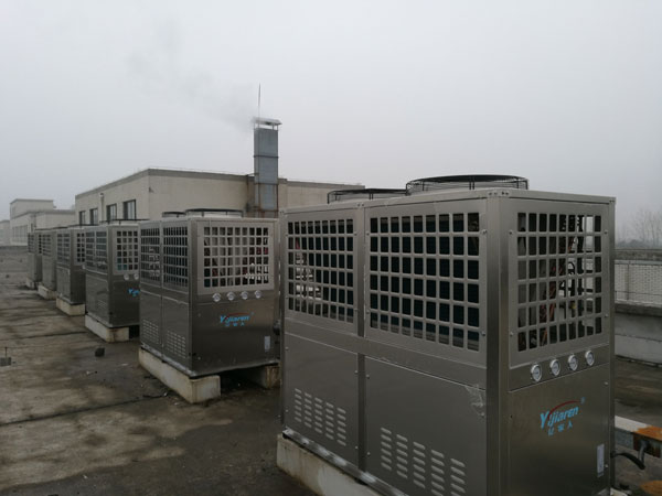 东方航空无锡机场空气源热水工程再获好评